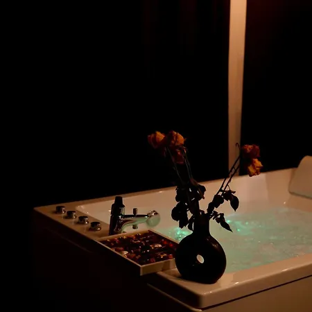 Daire Jacuzzi Terrasse *